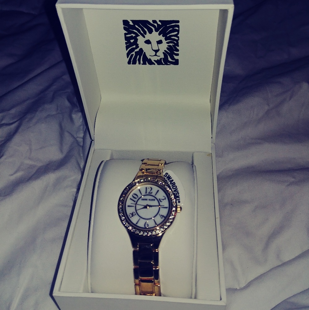 Anne Klein